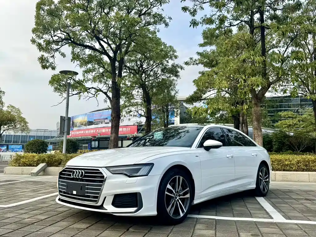 Audi A6L 2020