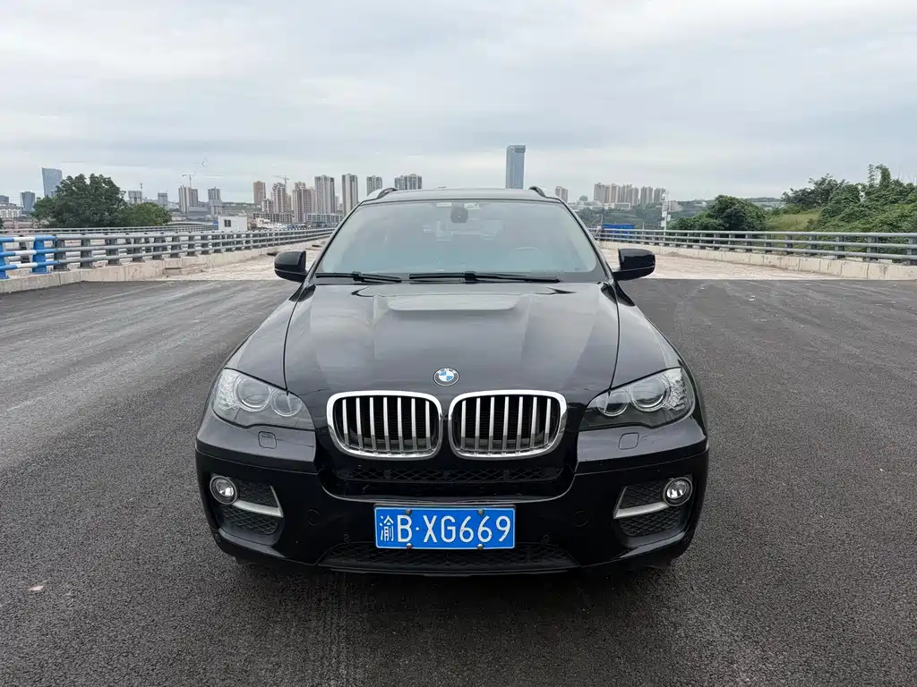 BMW X6 — миниатюра 2