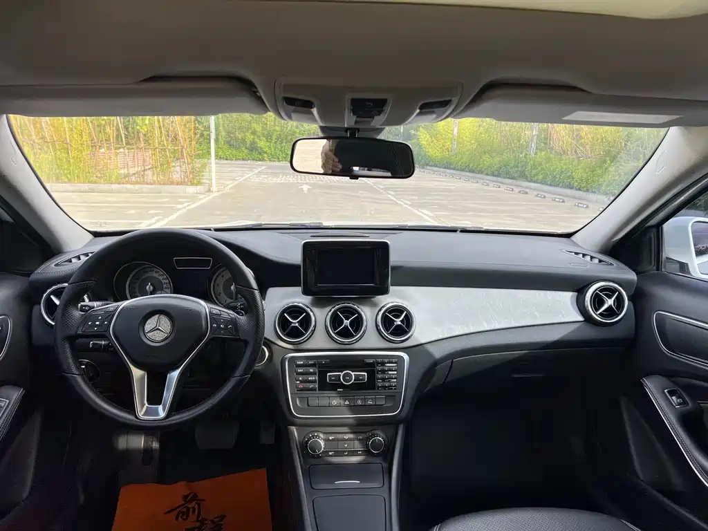 Mercedes-Benz GLA — миниатюра 5