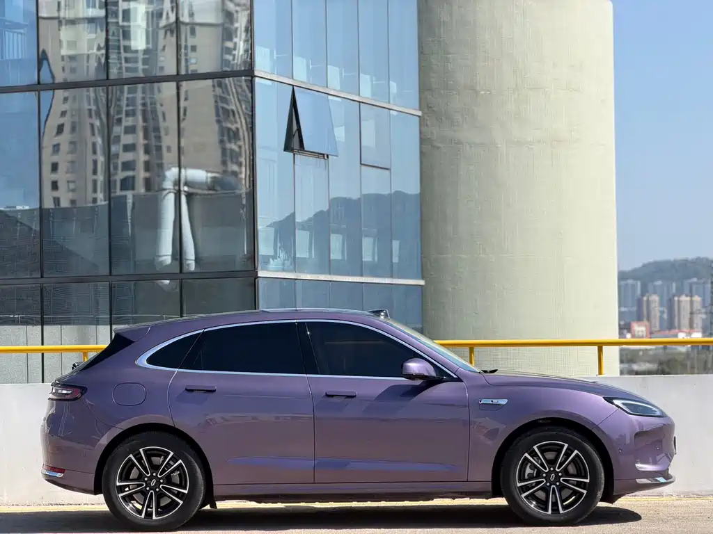 AITO ASK THE WORLD M5