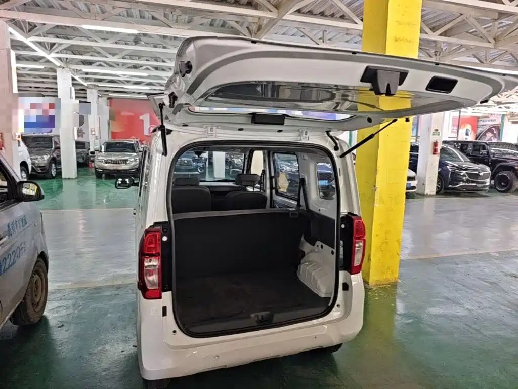 Wuling Zhiguang EV — миниатюра 19