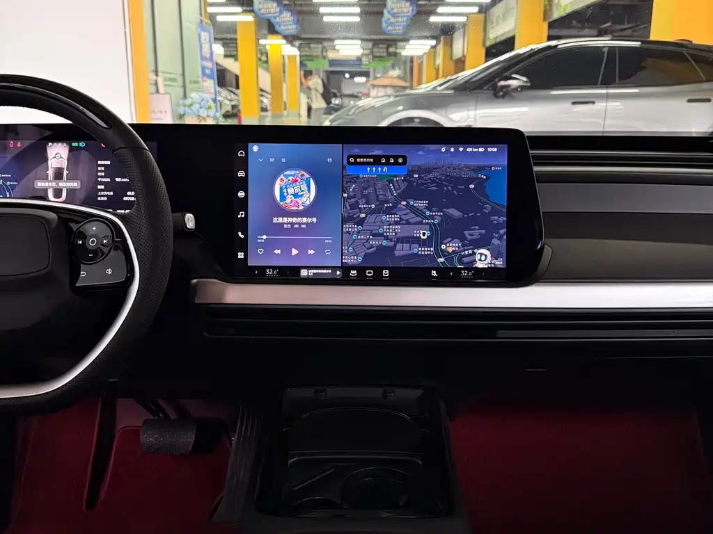 XPeng P7 — миниатюра 21