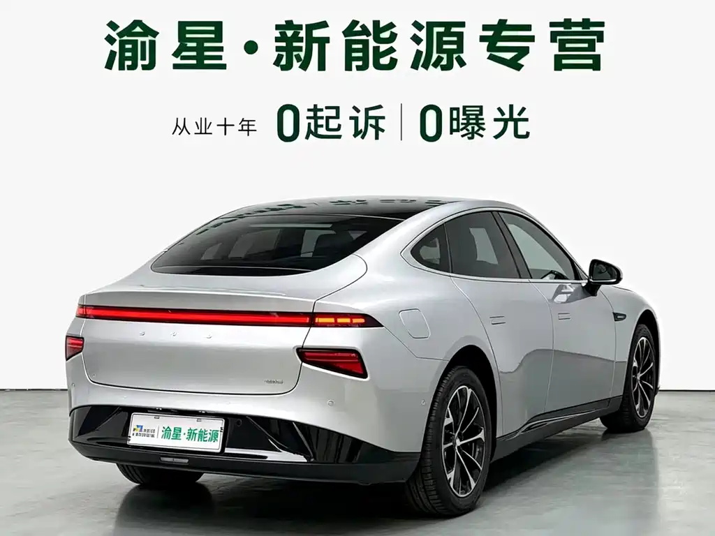 XPeng P7 — миниатюра 11