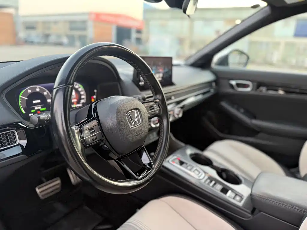 Honda Civic — миниатюра 6