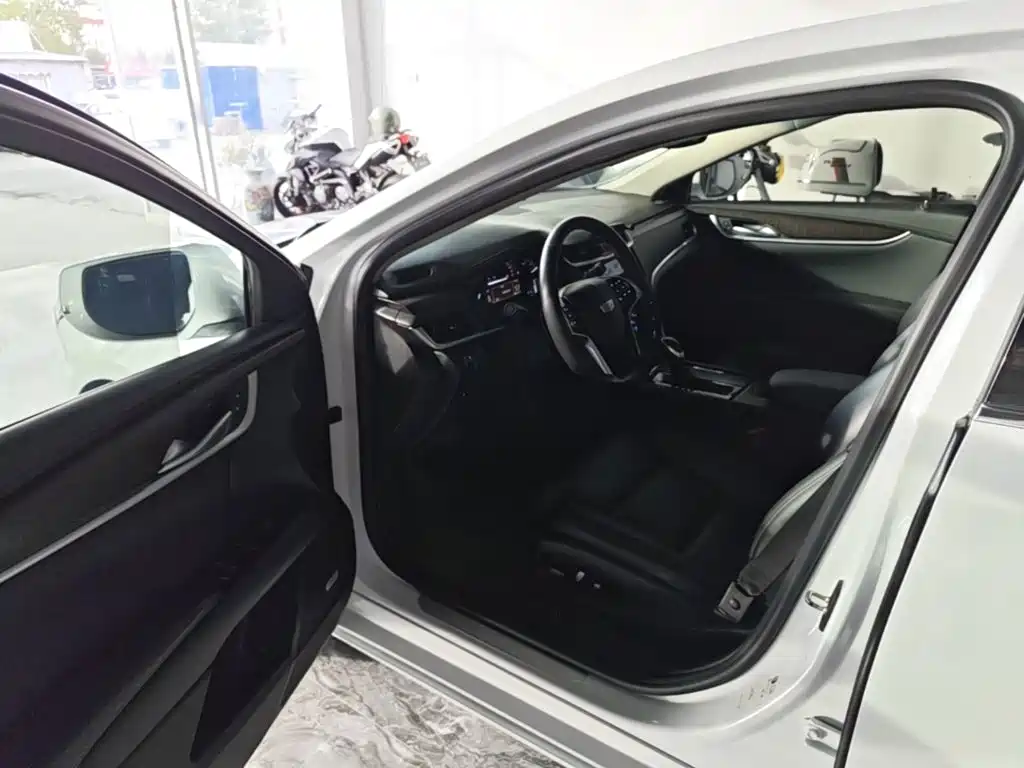 Cadillac XTS — миниатюра 16