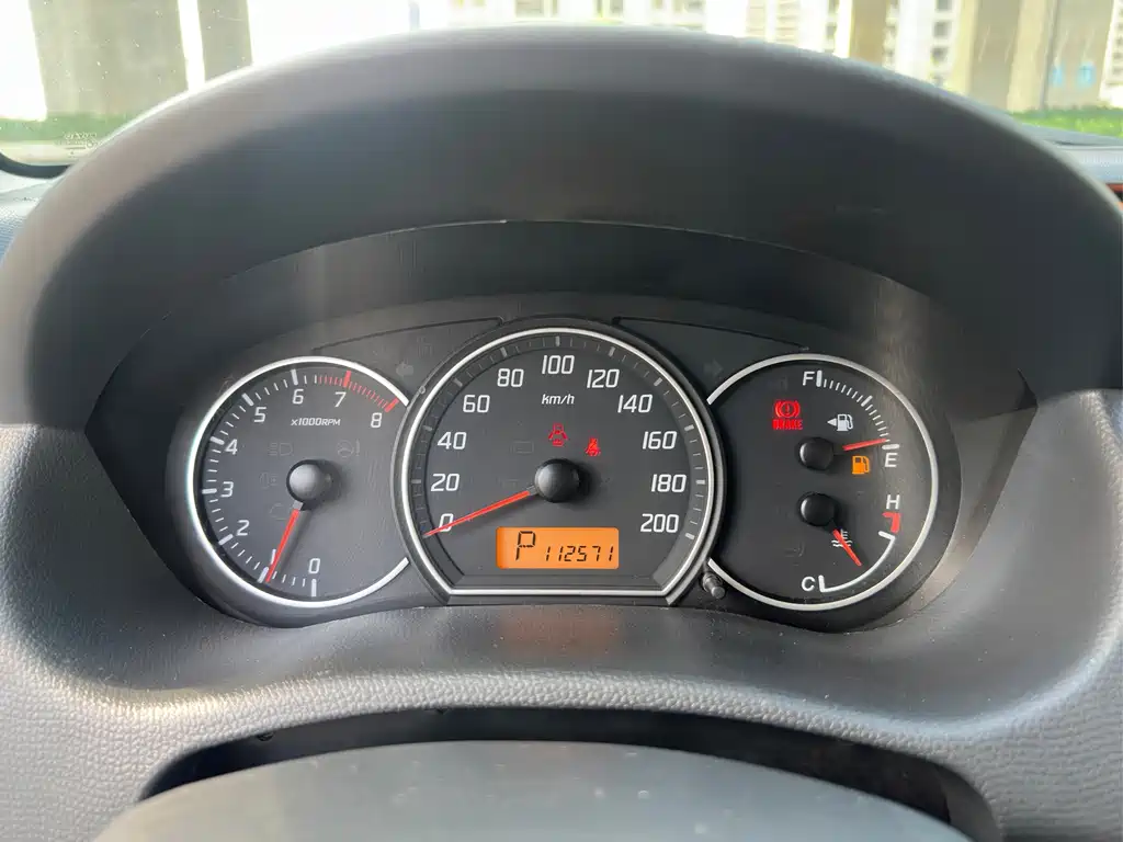Suzuki Swift — миниатюра 20
