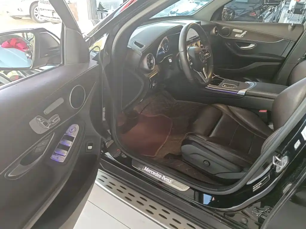 Mercedes-Benz GLC — миниатюра 16