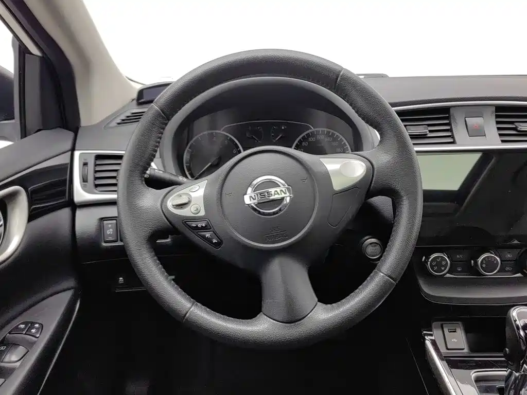 Nissan Sylphy — миниатюра 11