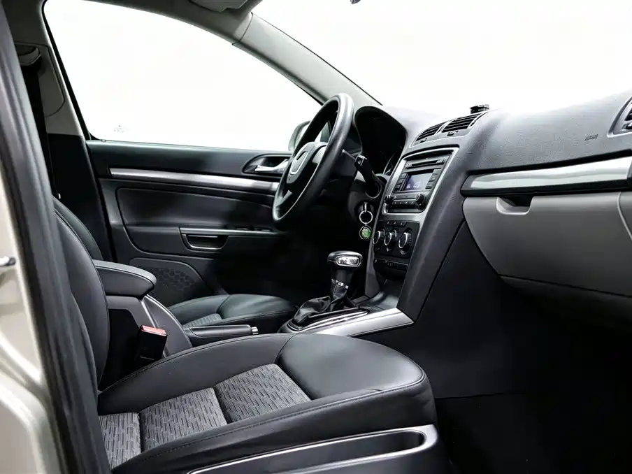 Skoda Octavia — миниатюра 7