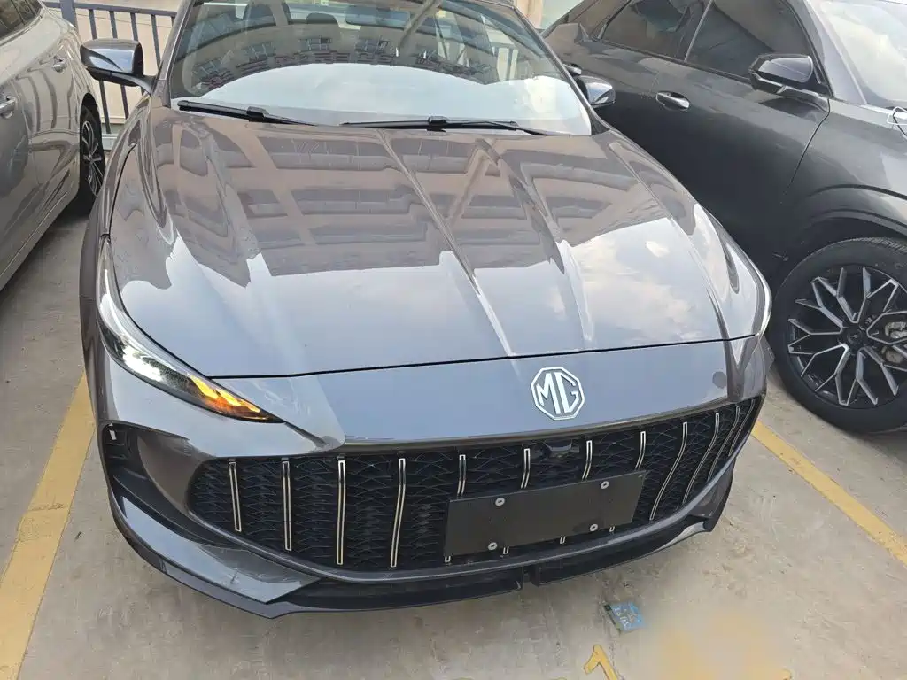 MG 5 2025 180DVVT Luxury