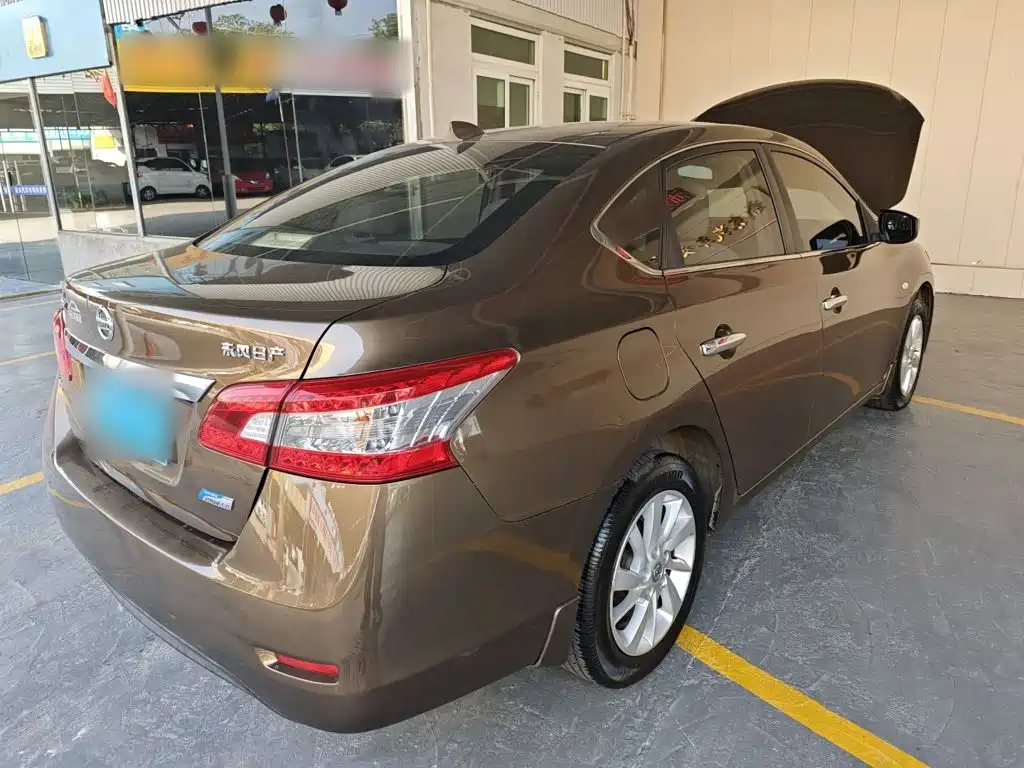 Nissan Sylphy — миниатюра 7