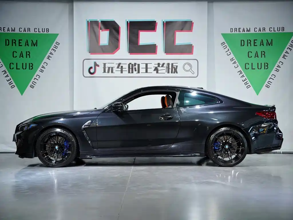 BMW M4 — миниатюра 13