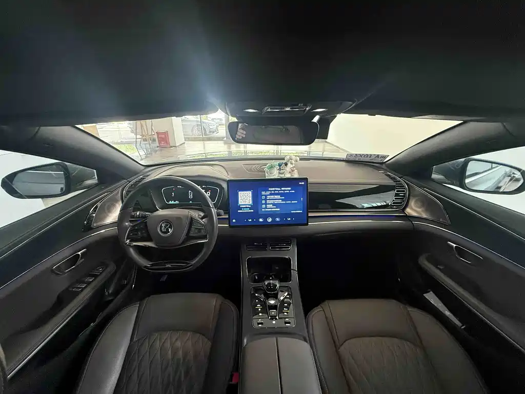 BYD Han — миниатюра 8