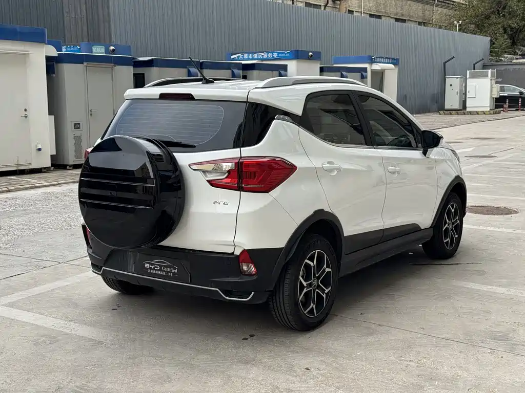 BYD Yuan Pro — миниатюра 17