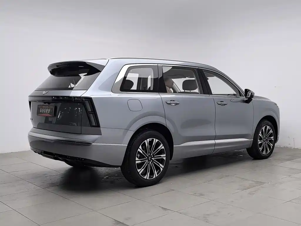 Wuling Xingguang L — миниатюра 2
