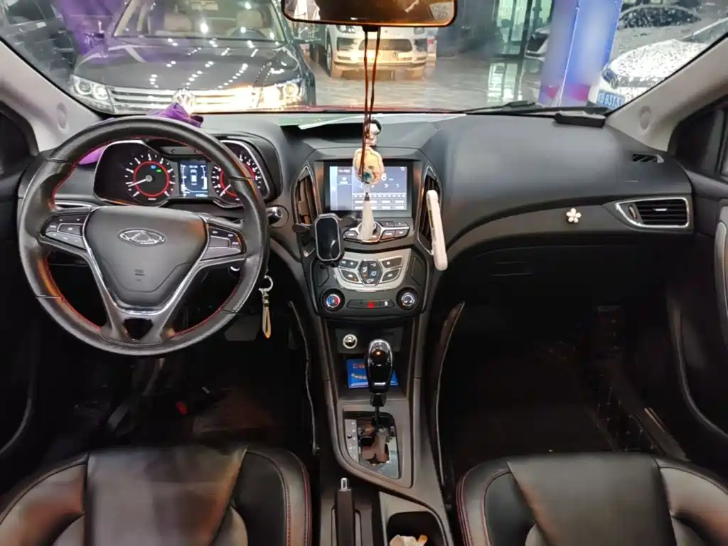 Chery Arrizo 5 — миниатюра 10