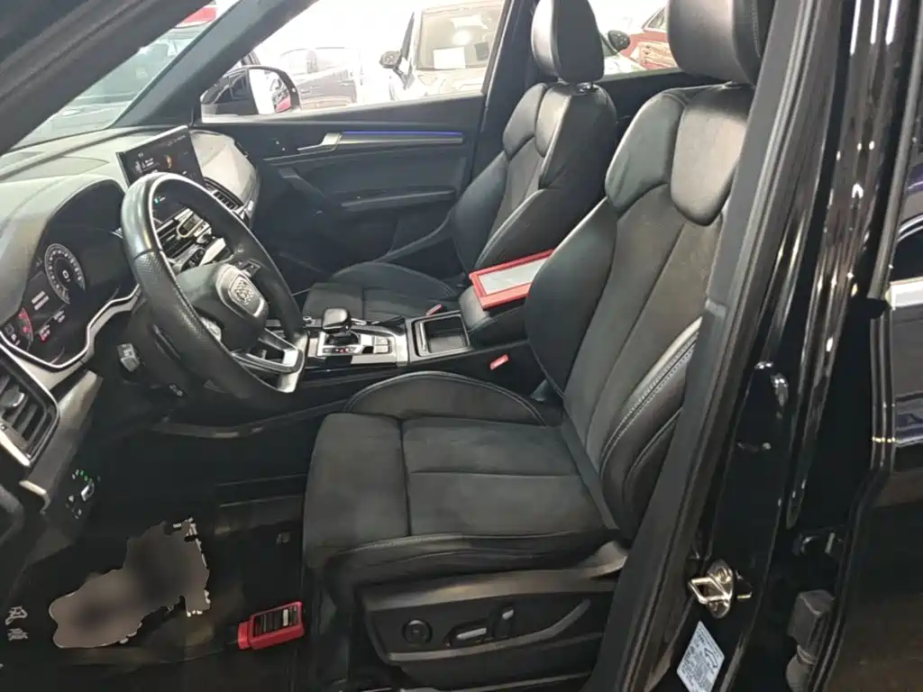 Audi Q5L Sportback — миниатюра 15