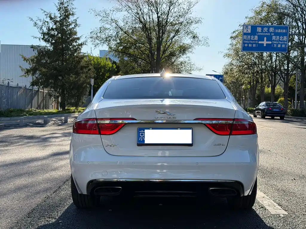 Jaguar XFL — миниатюра 22