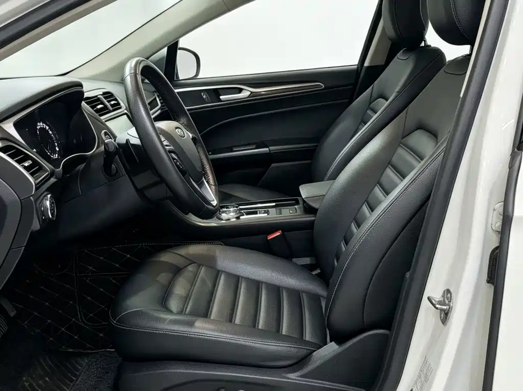 Ford Mondeo — миниатюра 4