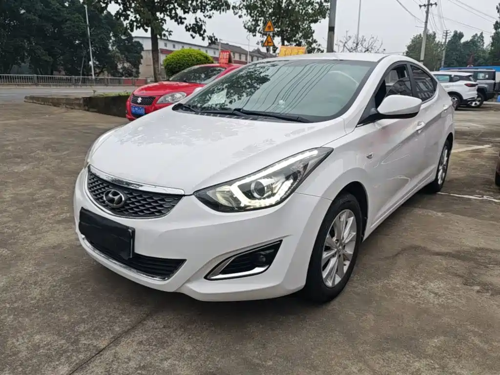 Hyundai Elantra Langdong — миниатюра 2