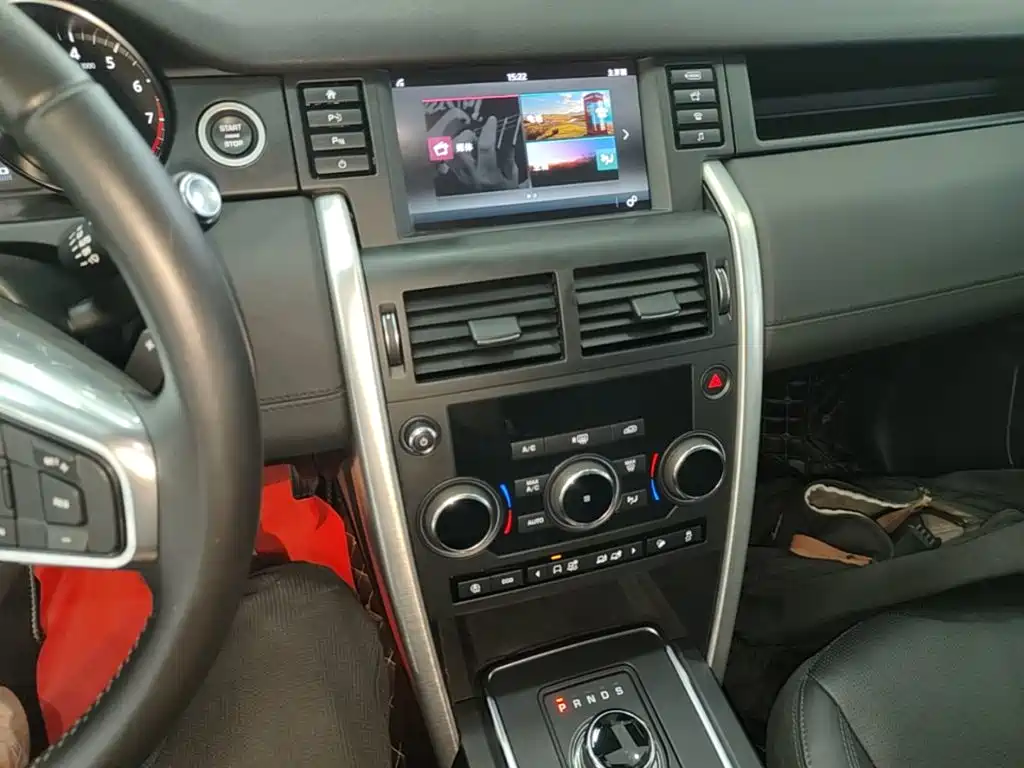 Land Rover Discovery Sport — миниатюра 13