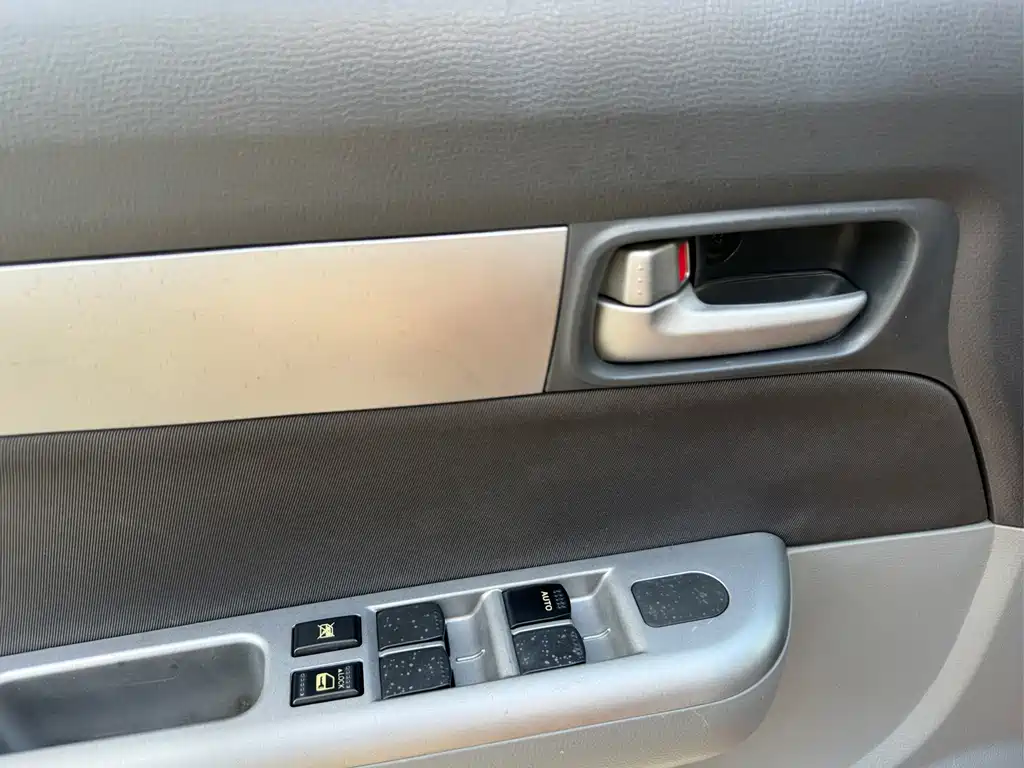 Suzuki Swift — миниатюра 16