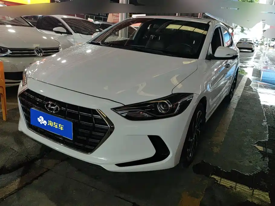 Hyundai Elantra 2020 1.4T DCT Dazzle Dynamic · Vitality Type