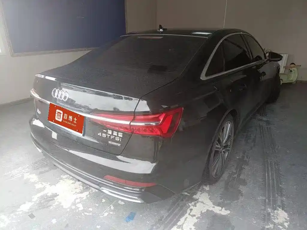 Audi A6L — миниатюра 5