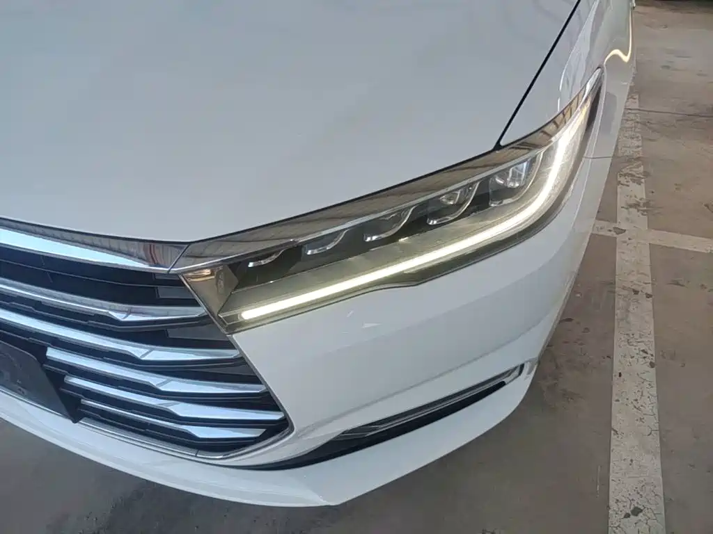 BYD Qin — миниатюра 24