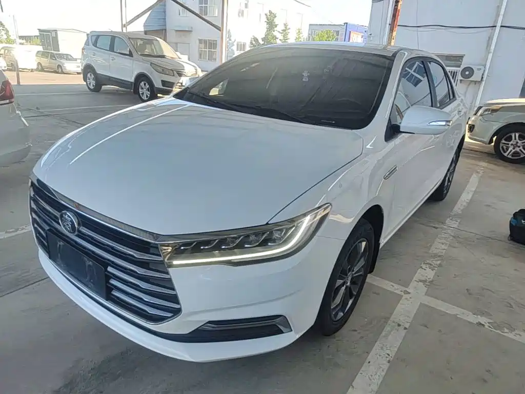 BYD Qin — миниатюра 2