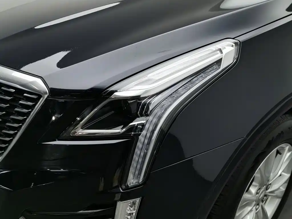 Cadillac XT5 — миниатюра 7