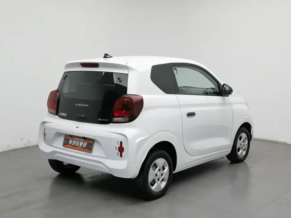 Roewe Clever — миниатюра 2