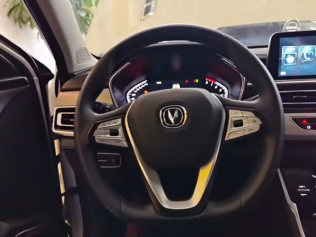 Changan CS75 — миниатюра 11