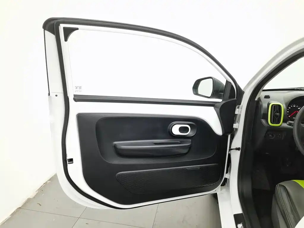 Roewe Clever — миниатюра 8