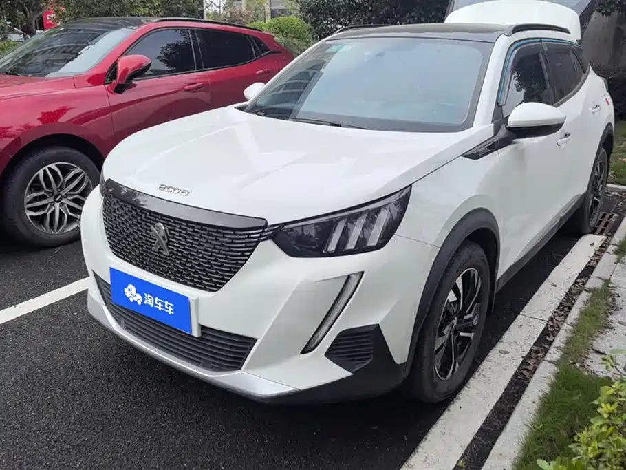 PEUGEOT  2008