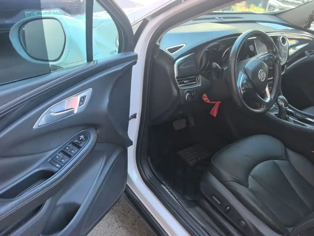 Buick Envision Plus — миниатюра 16