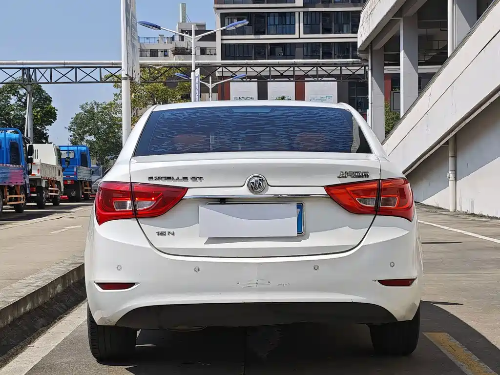 Buick Excelle — миниатюра 13