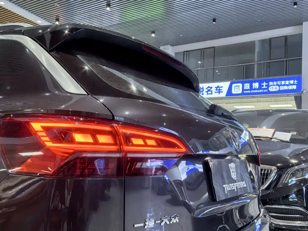 Volkswagen Tayron 2019 330TSI Luxury VI