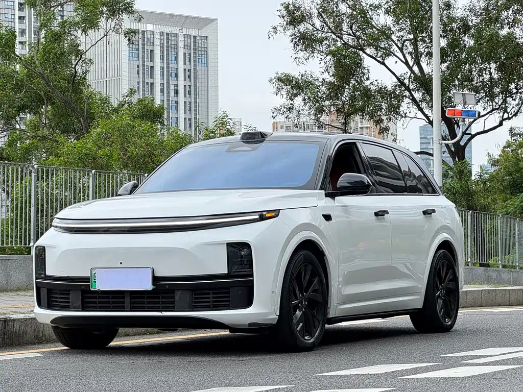 Li Auto L7