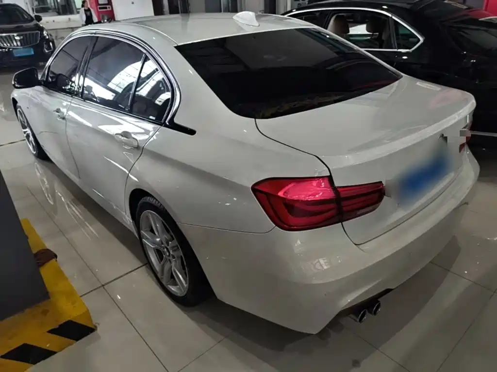 BMW 3 Series — миниатюра 5