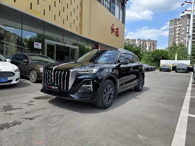 2024 Hongqi HS5