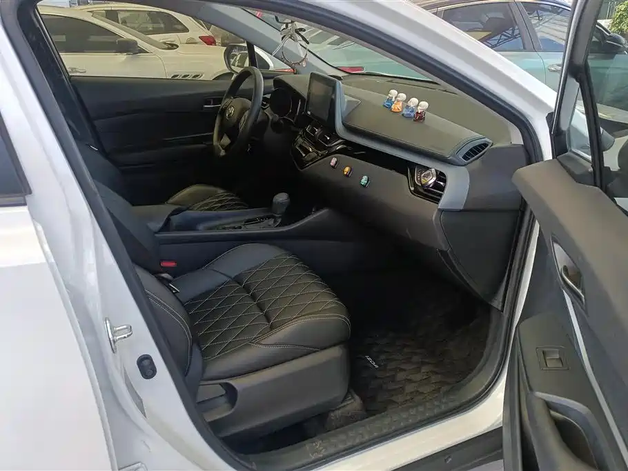 Toyota Izoa 2021 2.0L