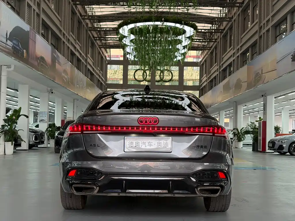 Audi A5L — миниатюра 5