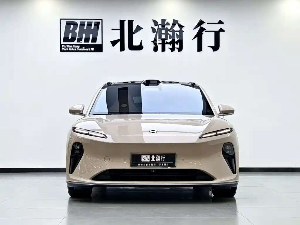NIO ET5 — миниатюра 2