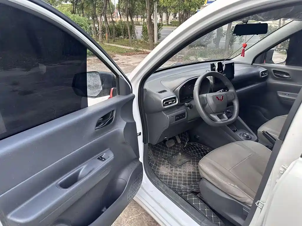 Wuling Hongguang EV — миниатюра 16
