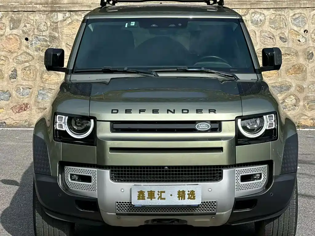 Land Rover Defender — миниатюра 2