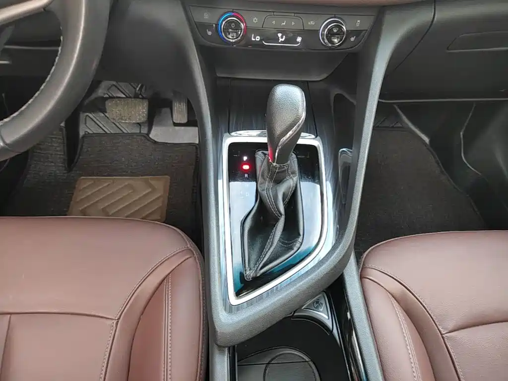 Buick GL6 — миниатюра 14