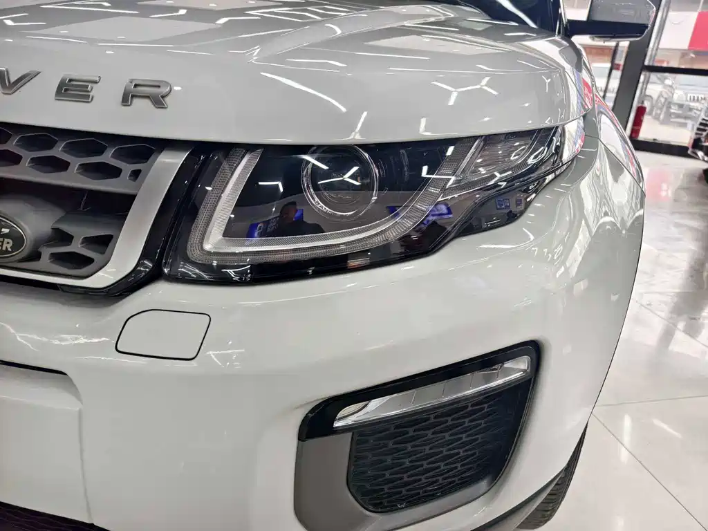 Land Rover Evoque — миниатюра 10