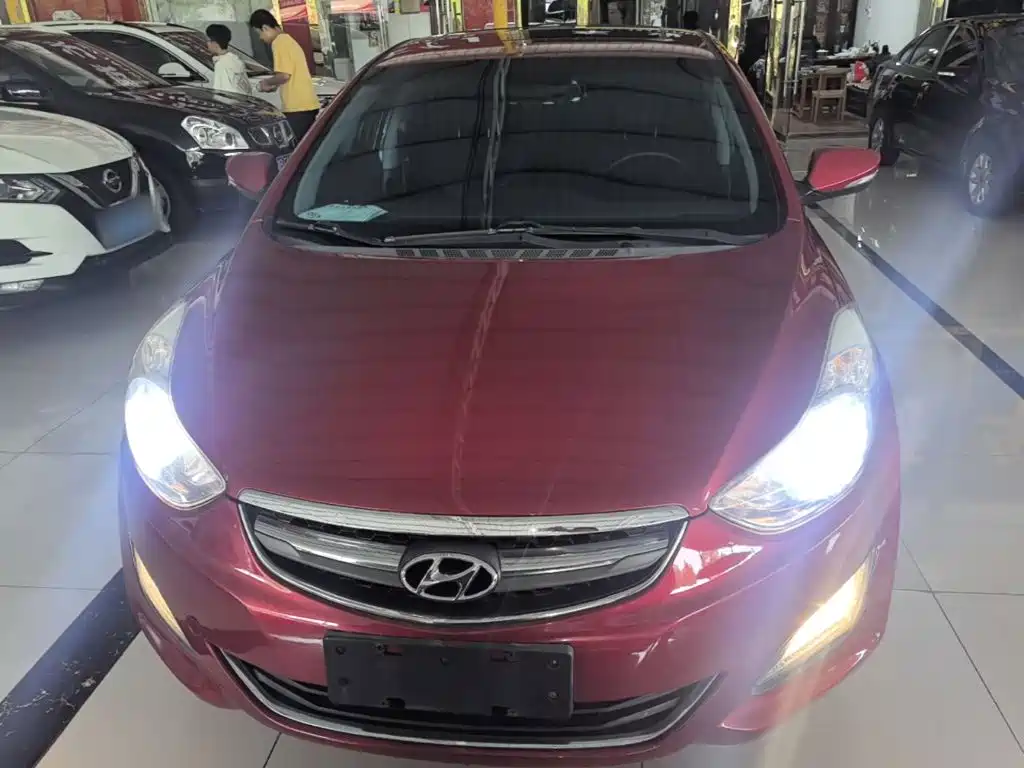 Hyundai Elantra Langdong — миниатюра 3