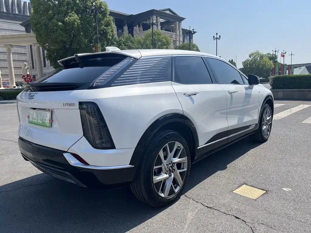 Cadillac IQ